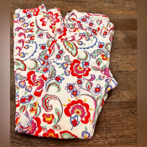 Pelcro Mid Rise Skinny Denim Size 26 Floral - Picture 2 of 7